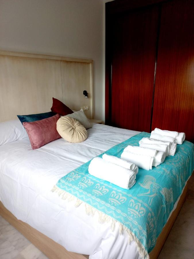 Ijd Apartments 9 Parking Gratis Y Piscina Bormujos Esterno foto